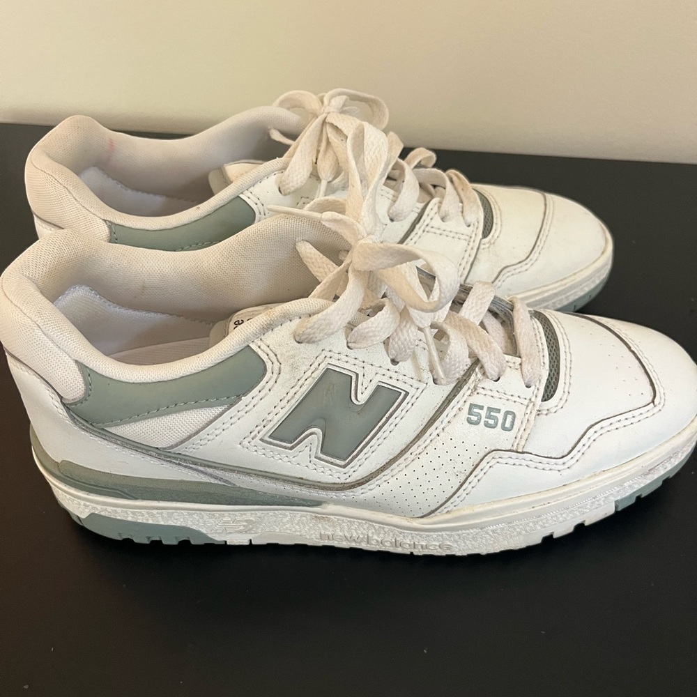 New Balance Women's 550 'White Juniper' size 8